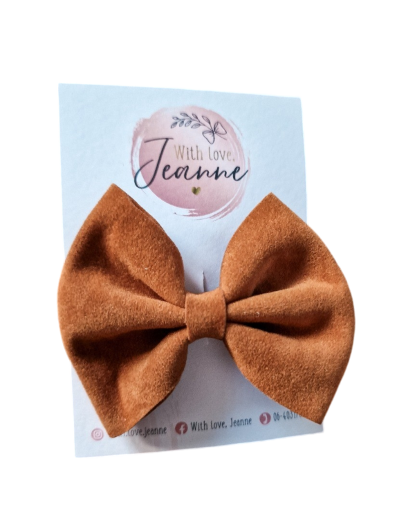 Suede strik op clip cognac